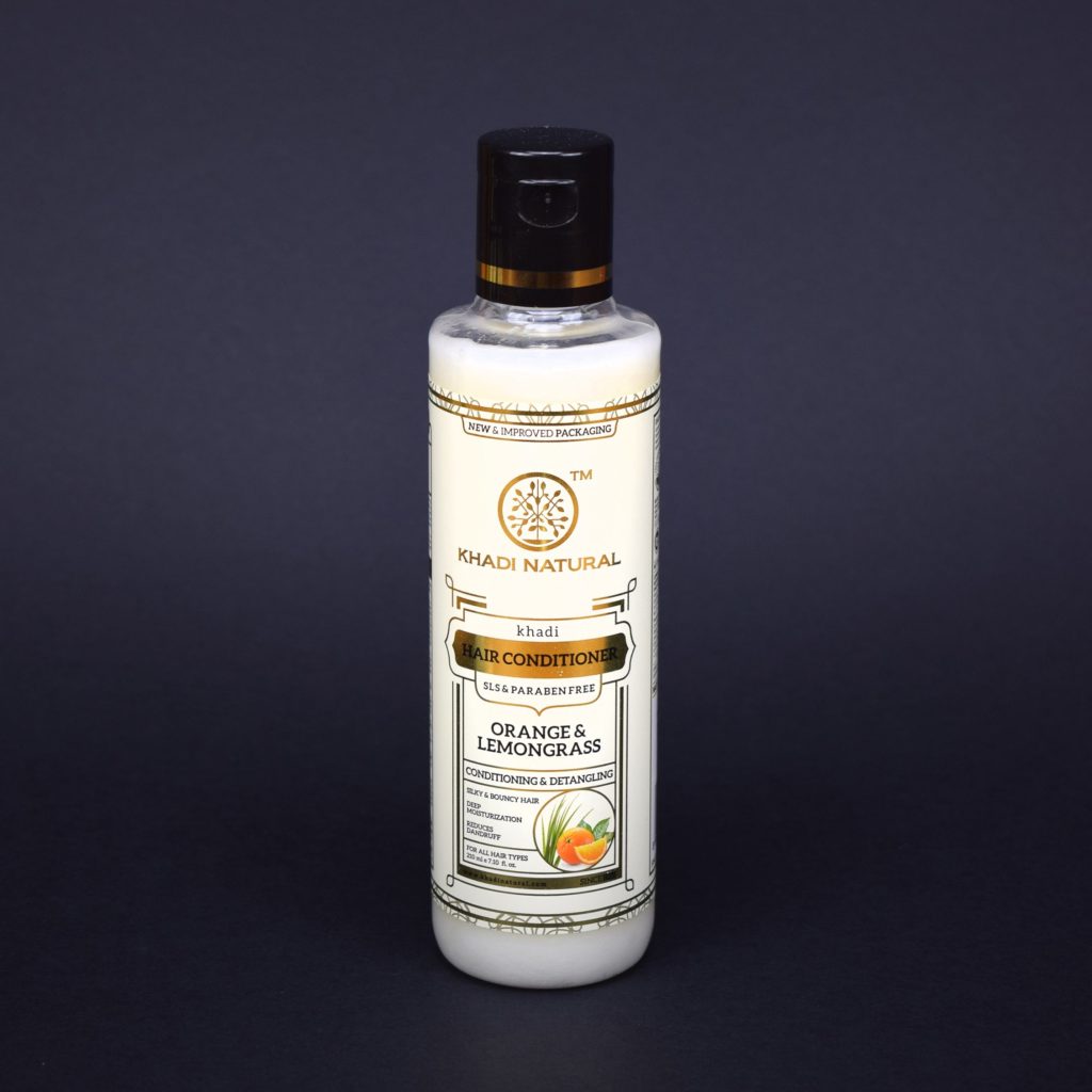 KhadiNaturalHairConditionerOrange Lemongrass210ml 1.jpg