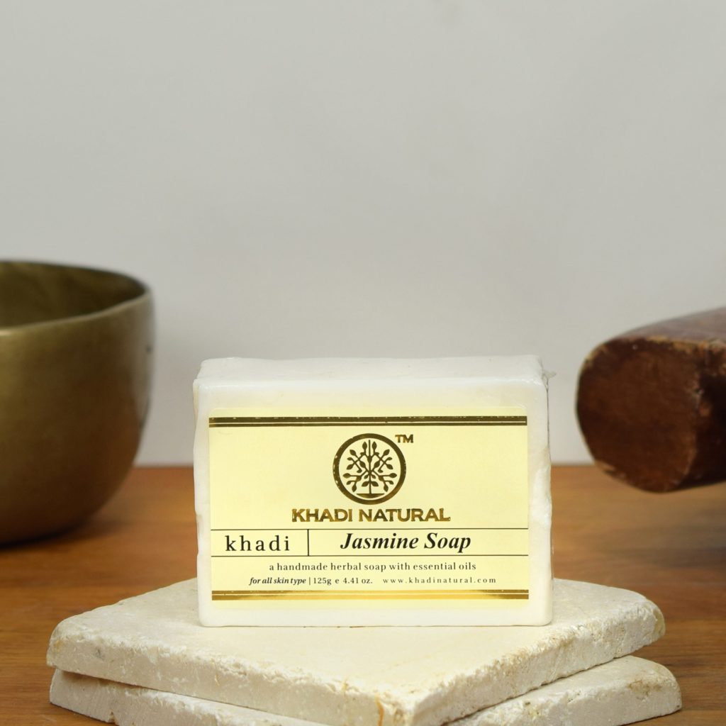 KhadiNaturalJasmineSoap125g ffada6cb 277a 498e b591 c295732a6ef4.jpg