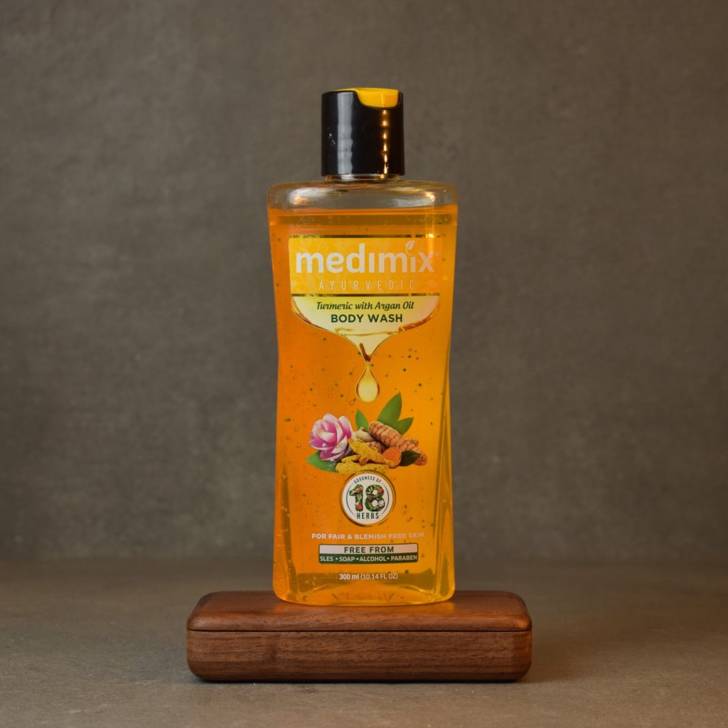 Medimix BodywashTurmeric.jpg